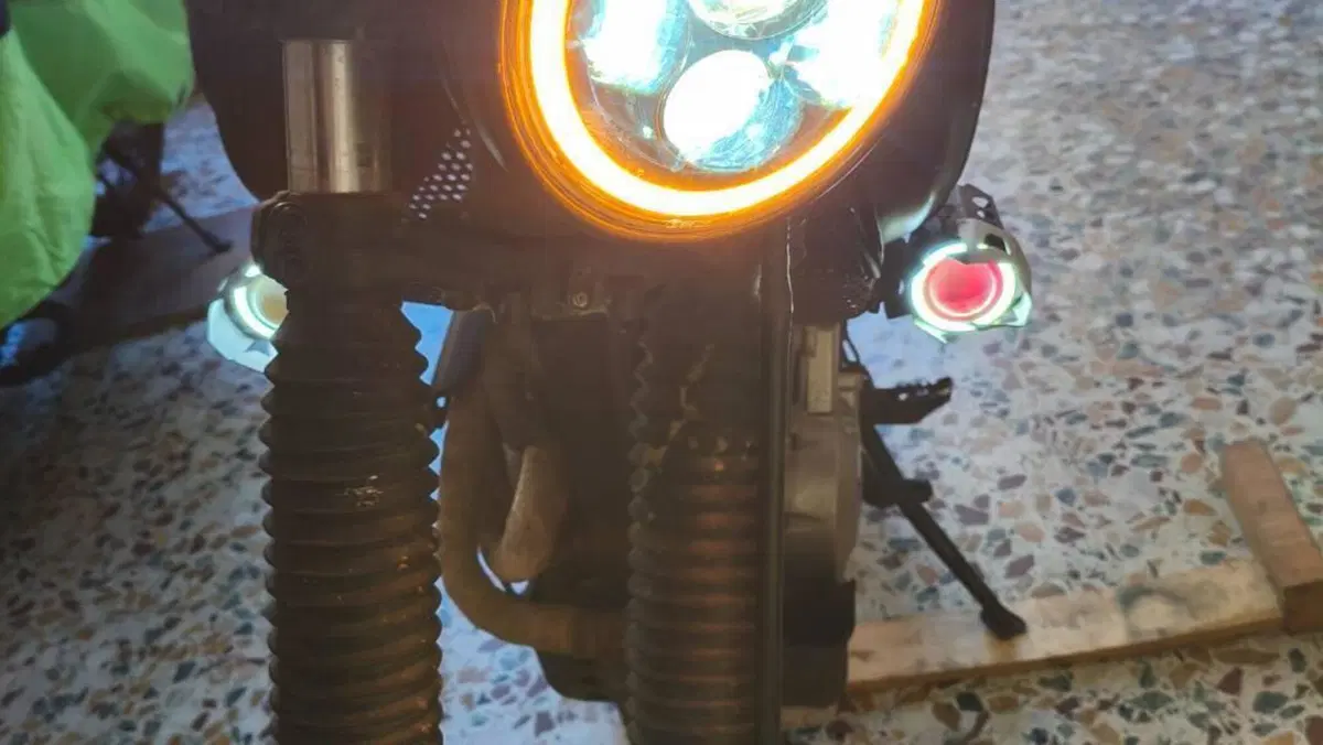 Honda NX 650 Dominator (1991 - 95)  (5)