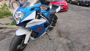 Suzuki GSX R 750 (2011 - 17)  (2)