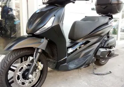 Piaggio Beverly 400 ABS-ASR (2021 - 24) - Annuncio 10103814