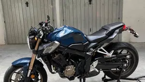 Honda CB 650 R (2021 - 23)  (4)