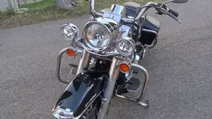 Harley-Davidson 1584 Road King Classic (2007 - 10) - FLHRC  (3)