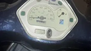 Vespa LX 50 4T (2009 - 14)  (7)