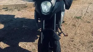 KTM 990 Supermoto T (2009 - 11)  (11)