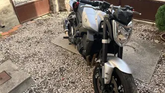 Yamaha FZ1 (2006 - 16) usata