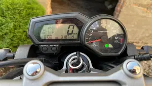 Yamaha FZ1 (2006 - 16)  (5)
