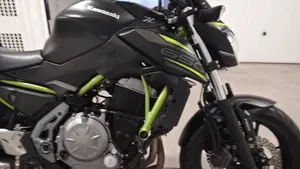 Kawasaki Z 650 (2017 - 19)  (4)