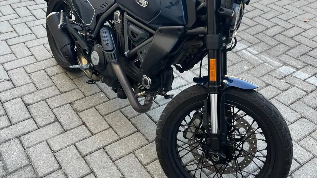 Ducati Scrambler 800 Nightshift (2025 - 26)  (3)