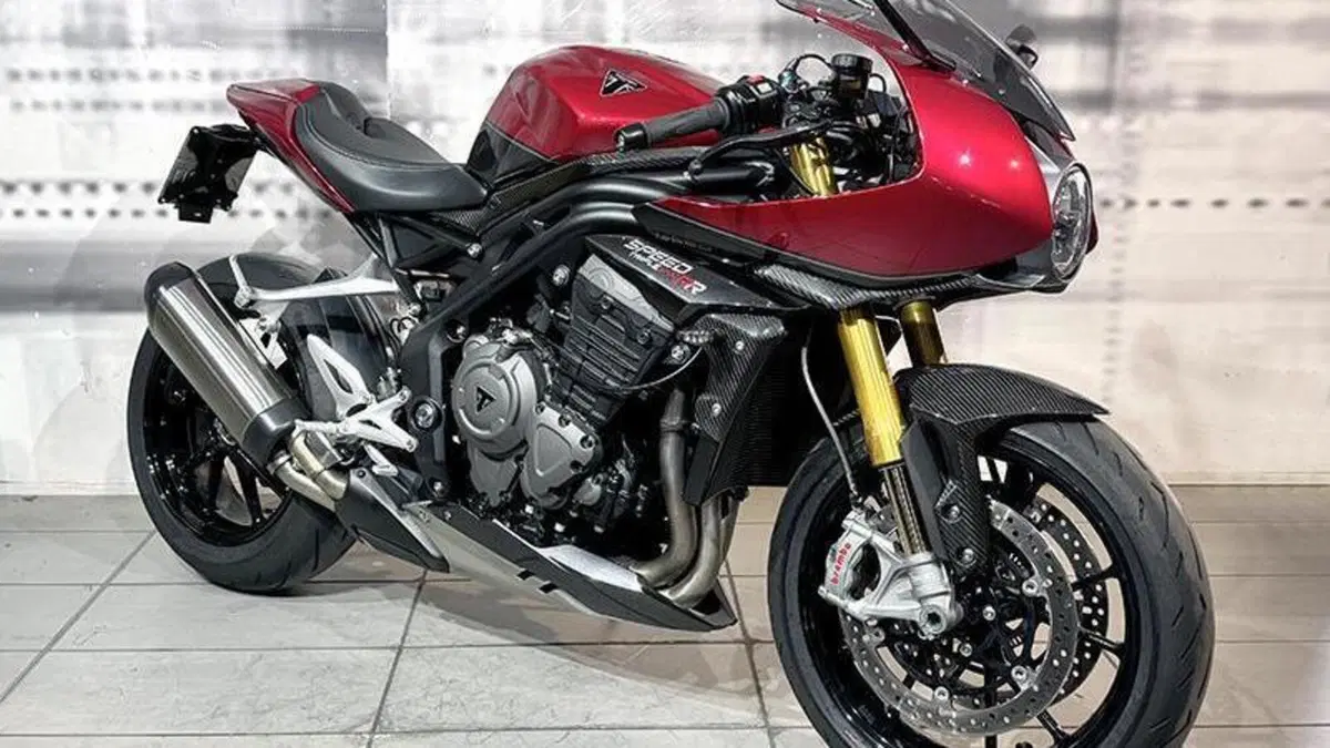 Triumph Speed Triple 1200 RR (2022 - 26) 