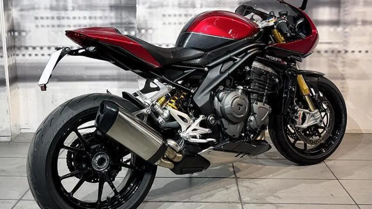 Triumph Speed Triple 1200 RR (2022 - 26)  (5)