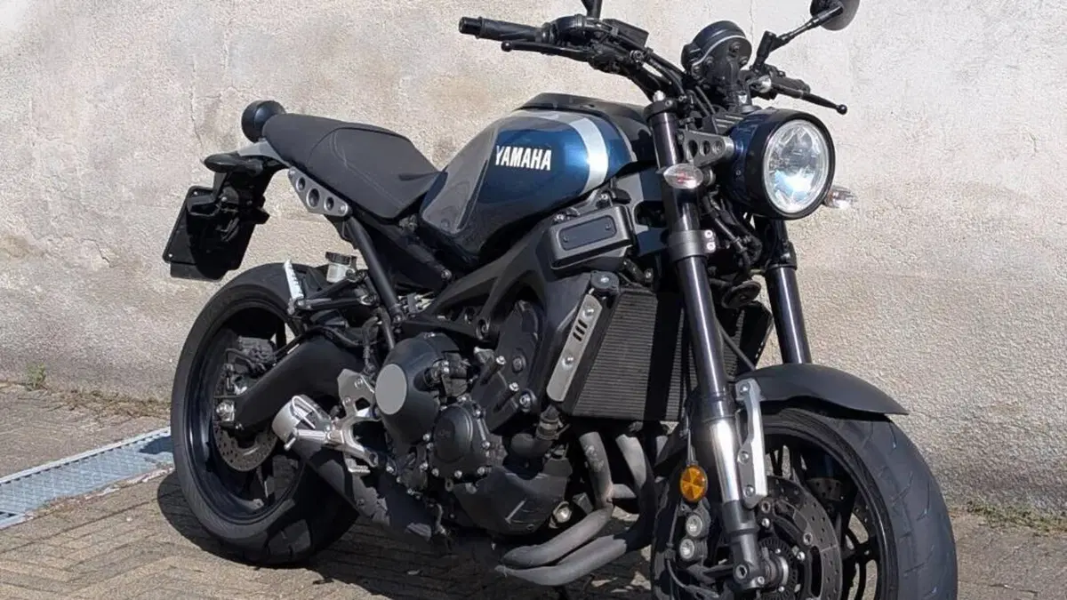 Yamaha XSR 900 ABS (2016 - 20)  (3)