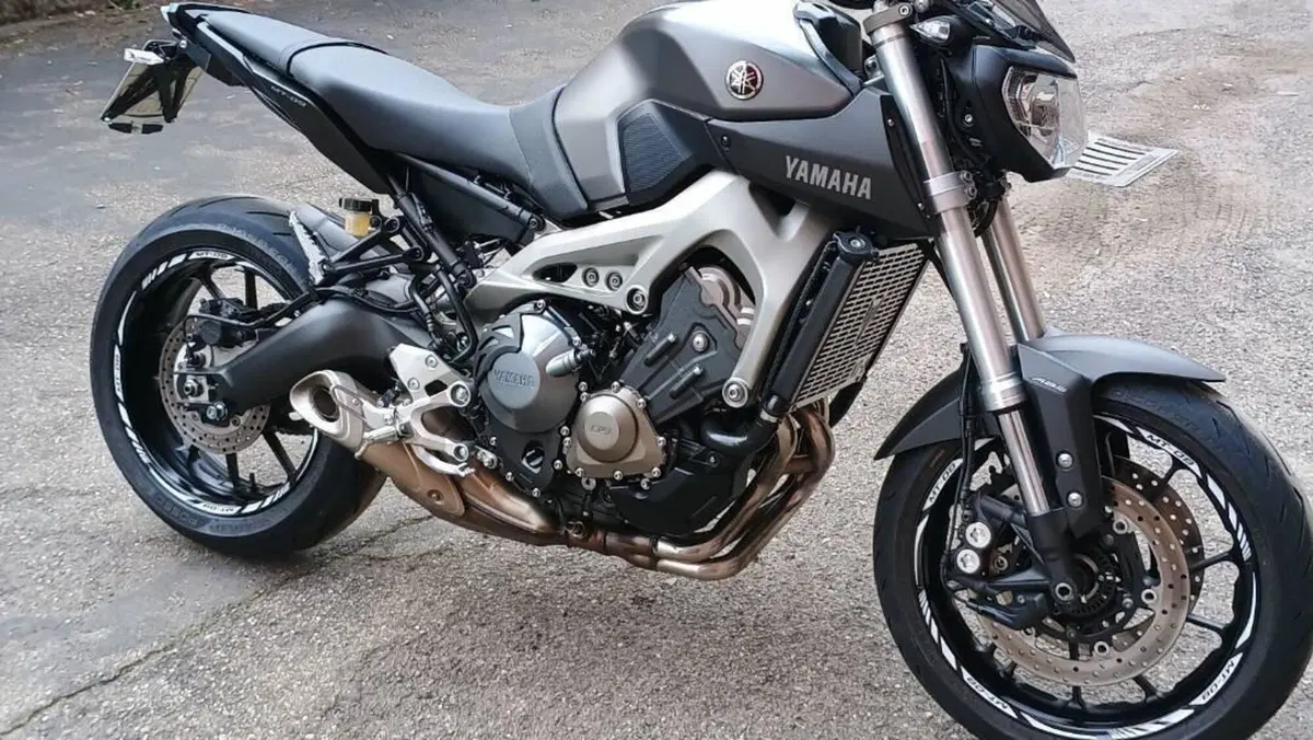 Yamaha MT-09 ABS (2013 - 15) 