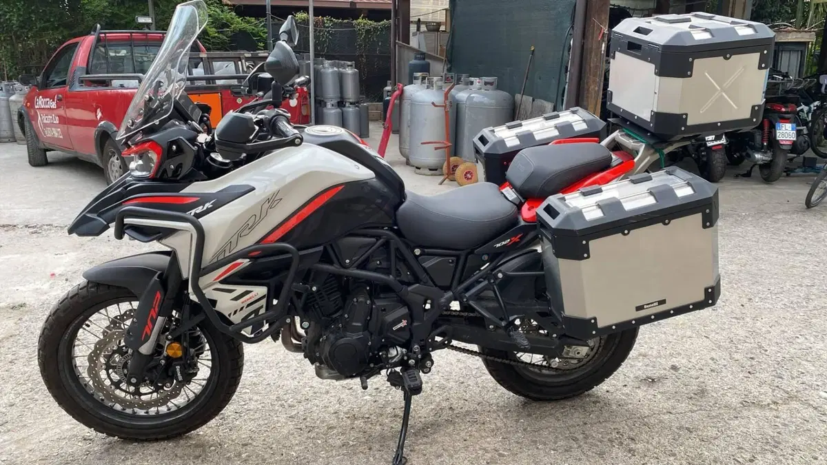 Benelli TRK 702X (2023 - 25)  (2)
