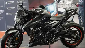 Suzuki GSX S 750 Yugen (2018 - 20)  (9)