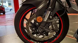 Suzuki GSX S 750 Yugen (2018 - 20)  (15)