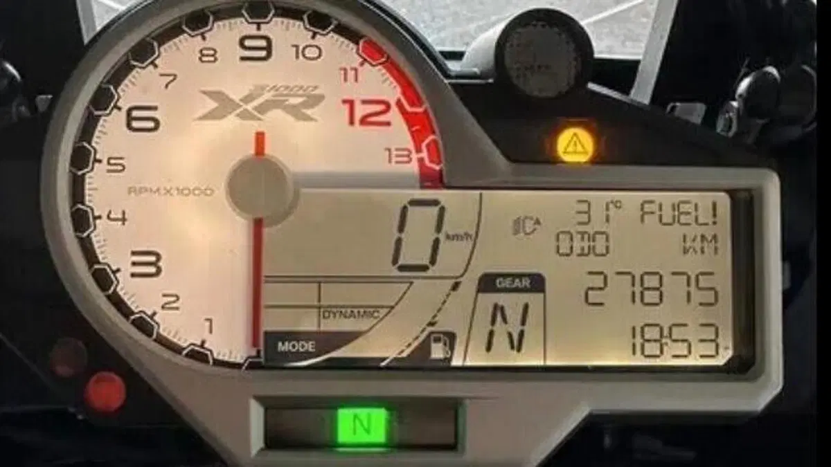 Bmw S 1000 XR (2015 - 16)  (7)