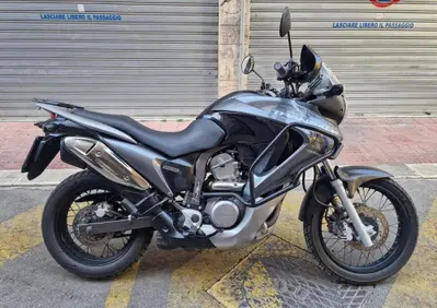 Honda Transalp XL 700 V (2007 - 13) - Annuncio 10104209