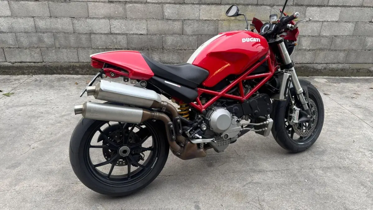 Ducati Monster S4R Testastretta  (2)
