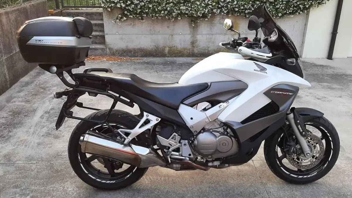 Honda Crossrunner ABS (2010 - 14) 