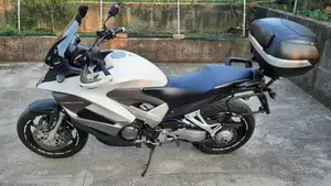 Honda Crossrunner ABS (2010 - 14)  (3)