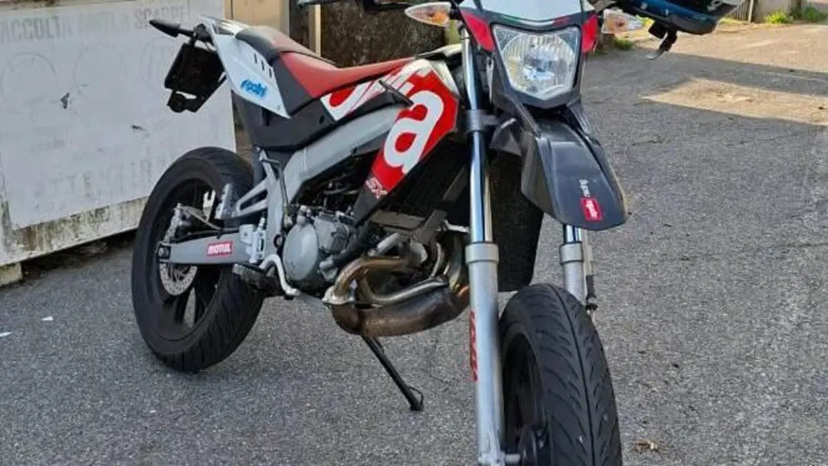 Aprilia SX 50 (2006 - 17)  (2)