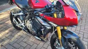 Triumph Speed Triple 1200 RR (2022 - 26)  (5)