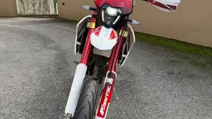 Fantic Motor XMF 125 Motard Competition 4T (2023 - 24)  (4)