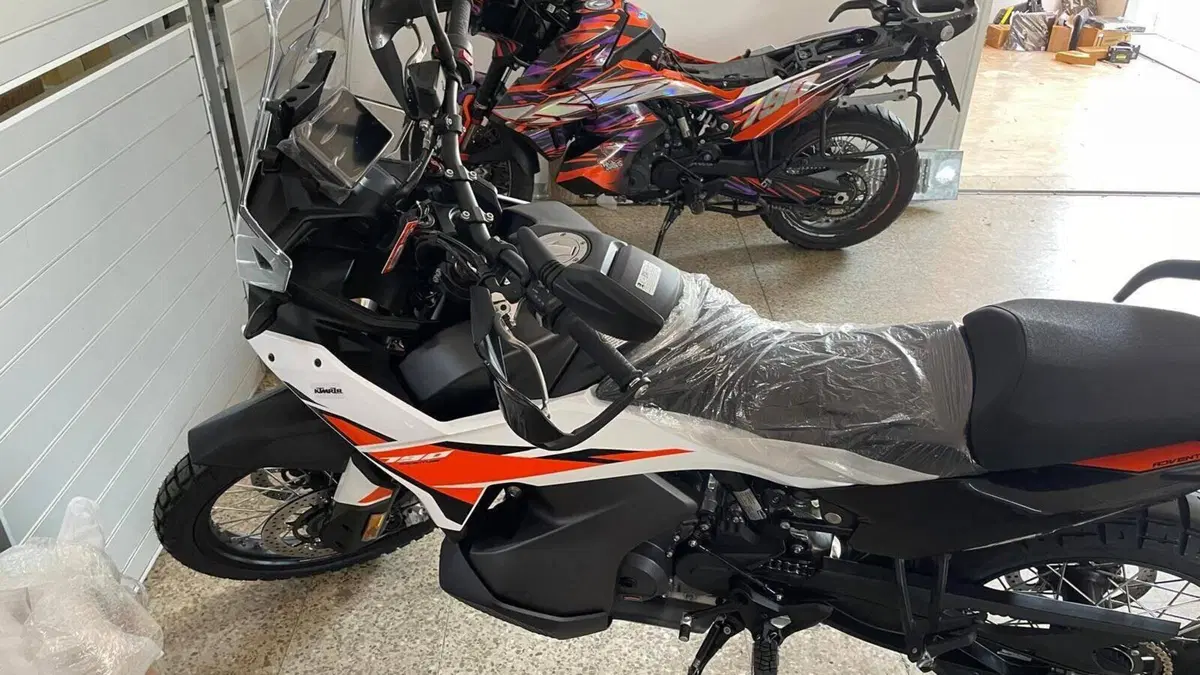 KTM 790 Adventure (2025 - 26)  (2)