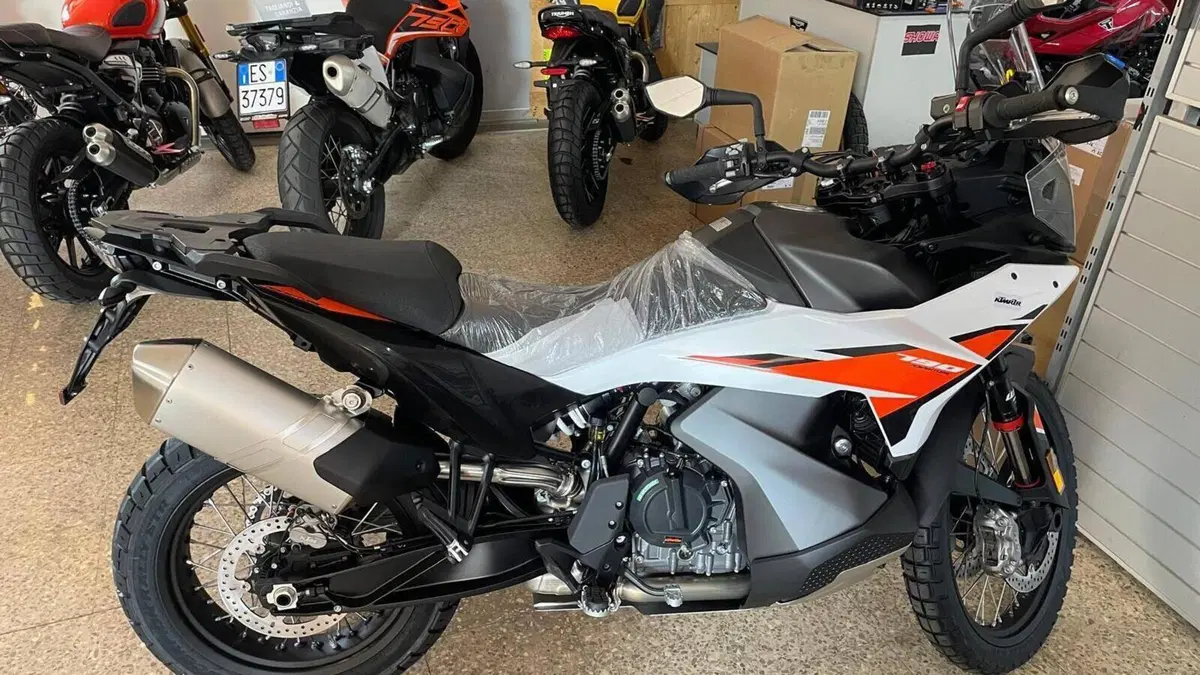 KTM 790 Adventure (2025 - 26)  (3)
