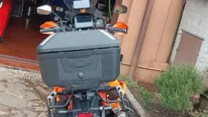 KTM 1290 Super Adventure S (2021 - 25)  (4)