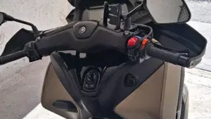 Yamaha Tricity 300 (2021 - 24)  (5)