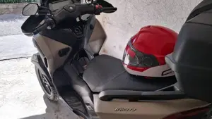 Yamaha Tricity 300 (2021 - 24)  (6)