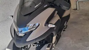 Yamaha Tricity 300 (2021 - 24)  (2)