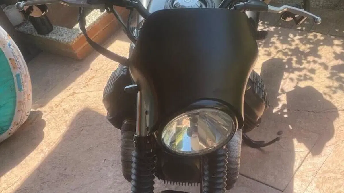 Moto Guzzi V7 III Stone (2017 - 20)  (5)