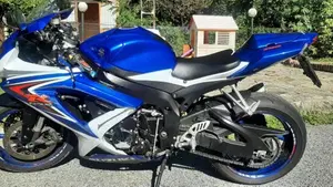 Suzuki GSX R 750 (2008 - 10)  (3)