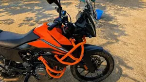 KTM 390 Adventure (2020)  (2)