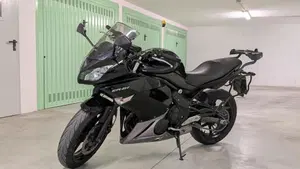 Kawasaki ER-6F (2009 - 11)  (8)