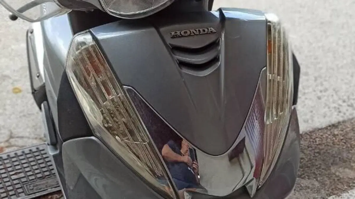 Honda SH 300 i Sporty/Special (2013 - 14)  (13)
