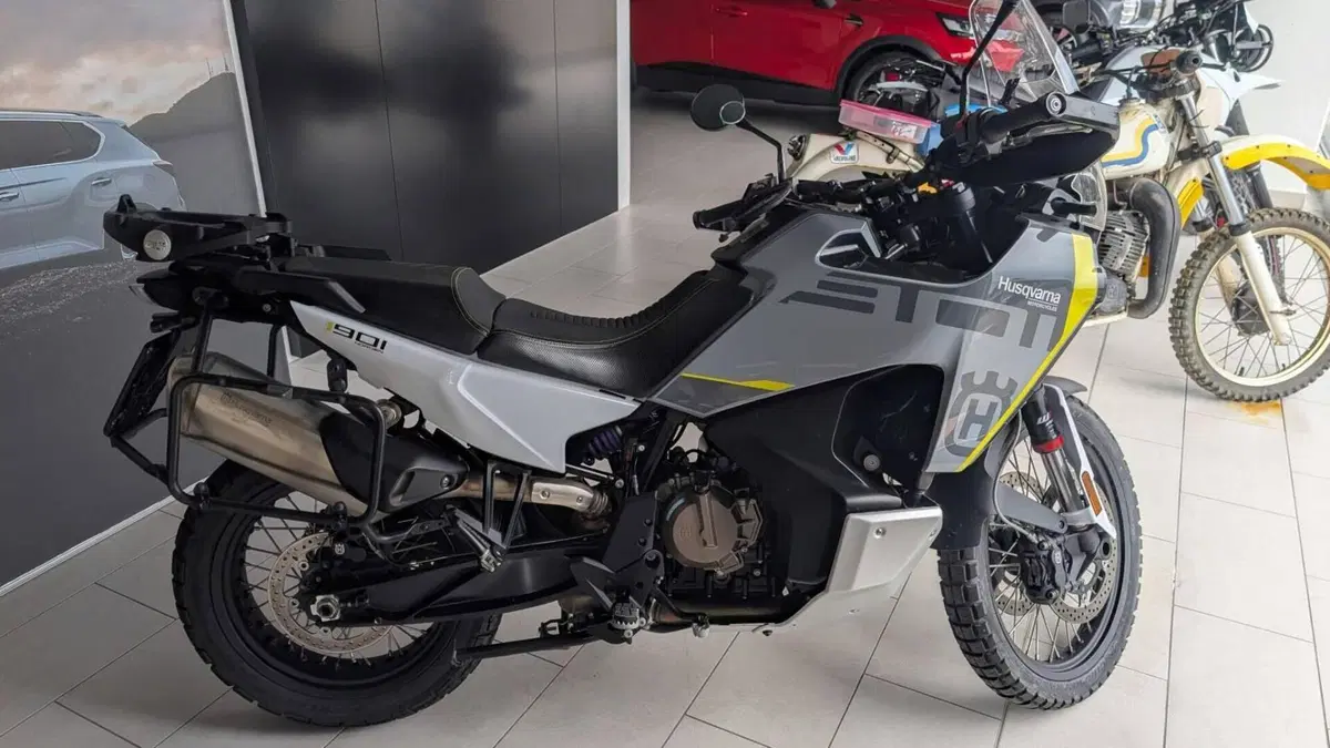 Husqvarna Norden 901 (2022 - 26) 