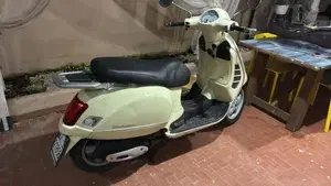 Vespa Granturismo 200 L  (4)