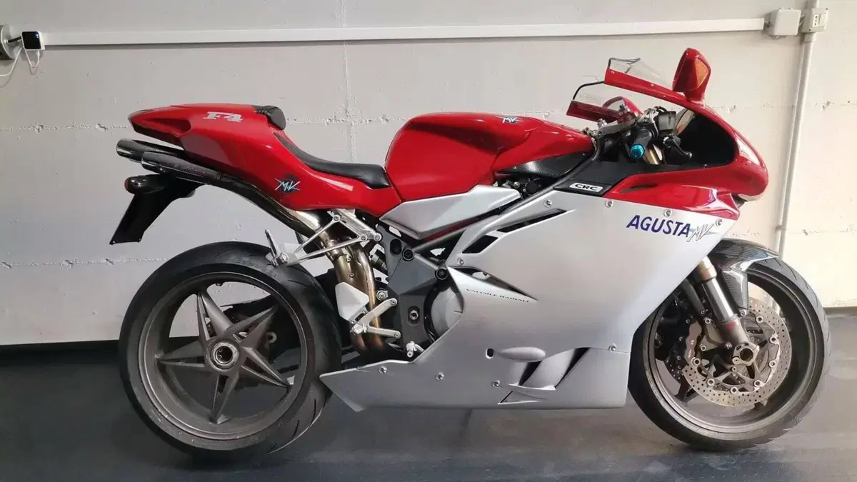 MV Agusta F4 750 S (2000 - 02) 