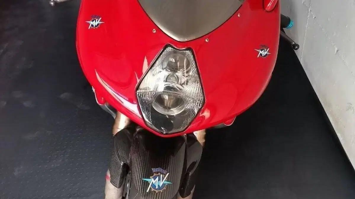 MV Agusta F4 750 S (2000 - 02)  (5)