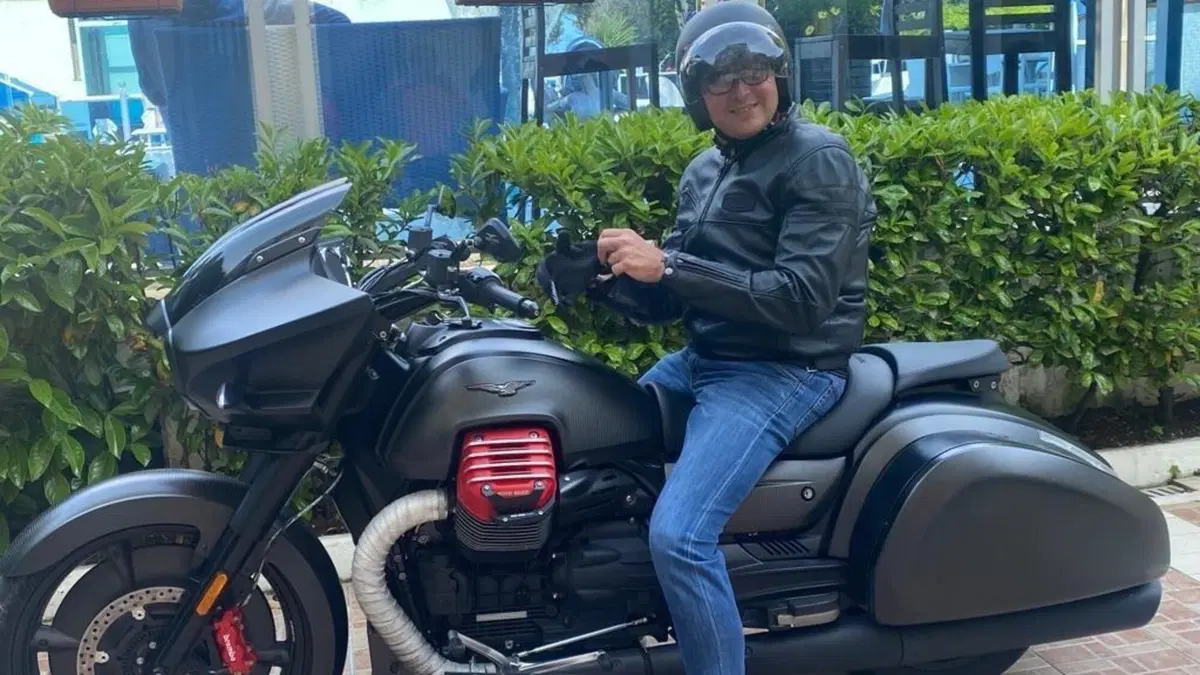 Moto Guzzi MGX 21 1400 (2016 - 20) 