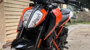 KTM 125 Duke (2021 - 23)  (3)