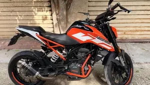 KTM 125 Duke (2021 - 23)  (4)