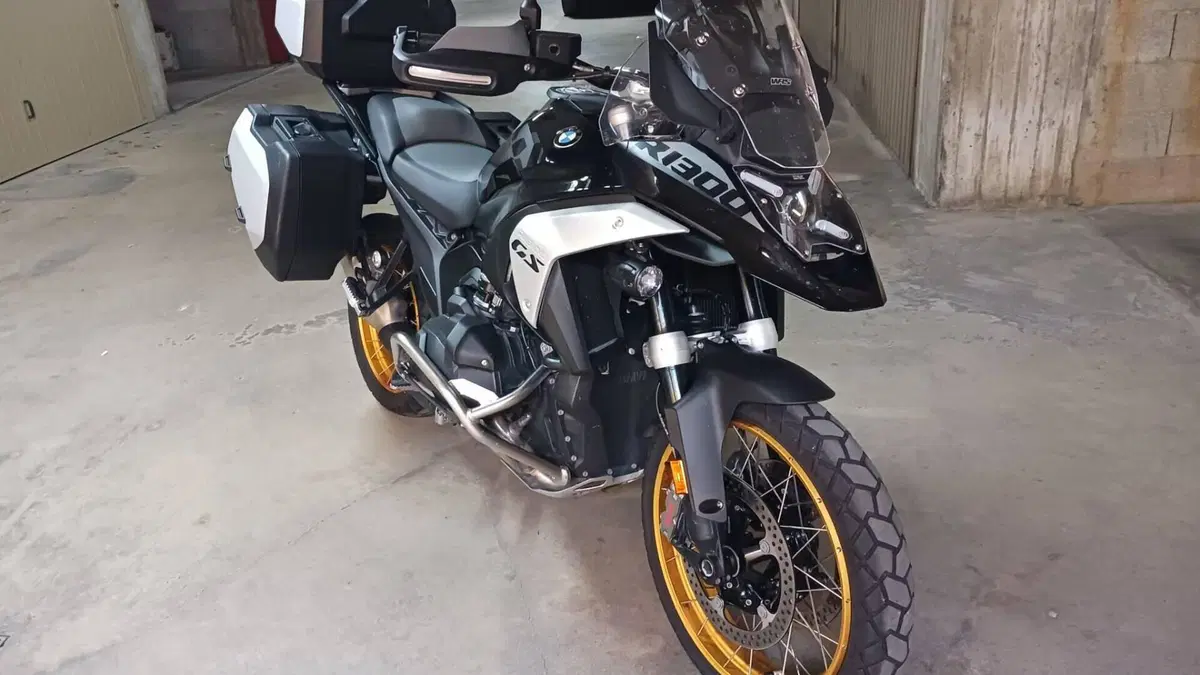 Bmw R 1300 GS Triple Black (2023 - 26)  (3)