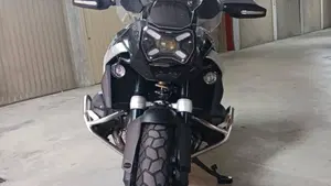 Bmw R 1300 GS Triple Black (2023 - 26)  (4)
