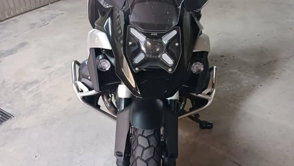 Bmw R 1300 GS Triple Black (2023 - 26)  (5)