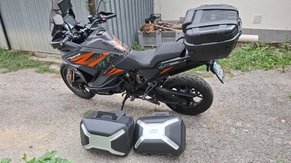 KTM 1290 Super Adventure S (2021 - 25)  (2)