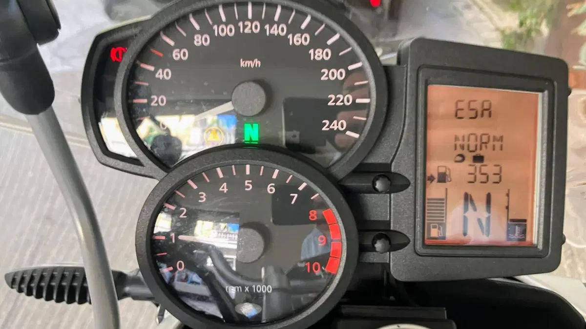 Bmw R 1200 R (2006 - 11)  (9)