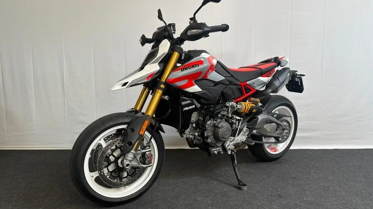 Ducati Hypermotard V2 SP (2026)  (3)